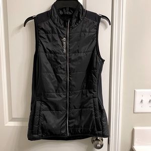 Reebok CrossFit playwarm thermal vest.